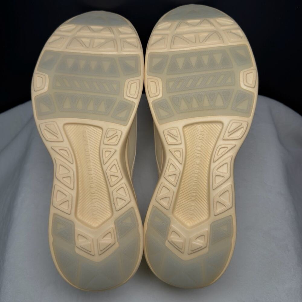 APL TechLoom Bliss | 8.5M/10W | Slip-On Trainer - NIB - Picture 13 of 15
